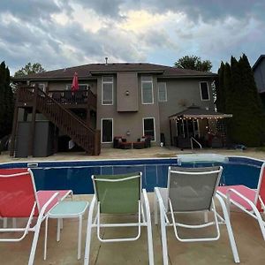 Spacious Pool House With Tons Of Amenities! Βίλα Ομάχα Exterior photo