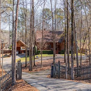 Autumn Woods Lodge Evans Exterior photo