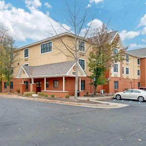 Extended Stay America Select Suites - Detroit - Novi - Haggerty Road Northville Exterior photo