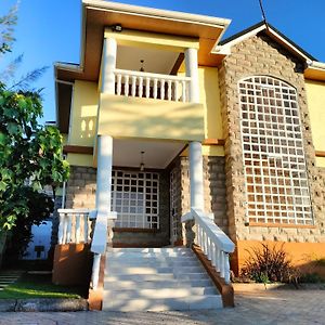 Monisa House Bed and Breakfast Athi River Exterior photo