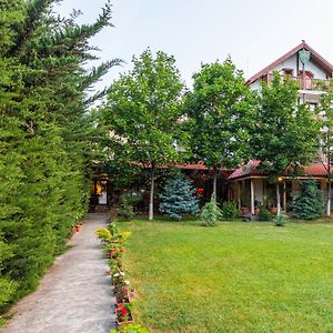 Semeen Hotel Kesta Todorovi Στάρα Ζαγόρα Exterior photo