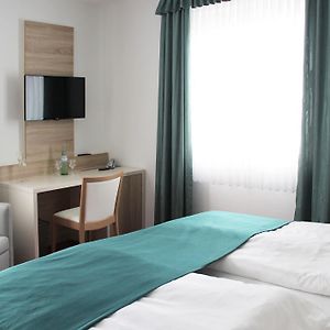 Stadthotel Άλσφελτ Room photo