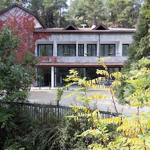 Rifugio Retreat Bed&Breakfast Ξενοδοχείο Κακοπετριά Exterior photo