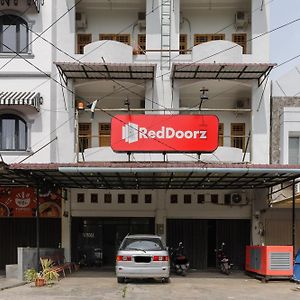 Reddoorz Syariah @ Panglima Nyak Makam Aceh 2 Ξενοδοχείο Μπάντα Άτσεχ Exterior photo