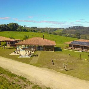 Fazenda Com Piscina Termica Βίλα Palmeira  Exterior photo