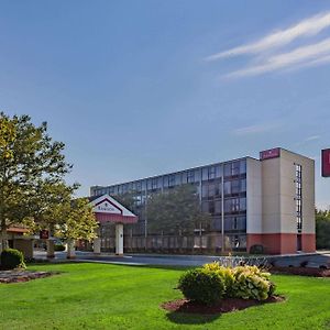 Ramada By Wyndham West Atlantic City Ξενοδοχείο Egg Harbor Township Exterior photo