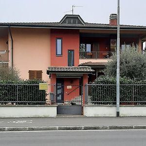 Casa Vacanze Da Cinzia Ξενοδοχείο Zanica Exterior photo