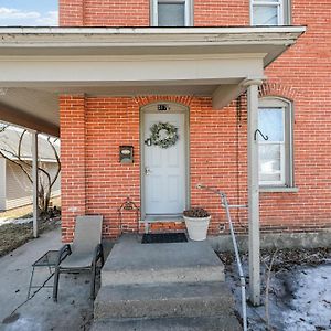 Historic Remodeled Red Brick House Διαμέρισμα Wausau Exterior photo