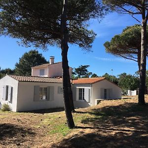 Grande Maison A Chaucre A 500 M De La Plage Βίλα Exterior photo