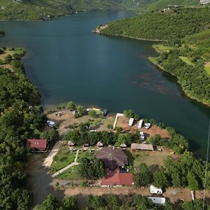 Agora Farmhouse Ξενοδοχείο Koman Exterior photo