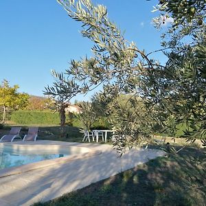 Maison Au Calme Entre Vignes Et Luberon Βίλα Saint-Martin-de-la-Brasque Exterior photo