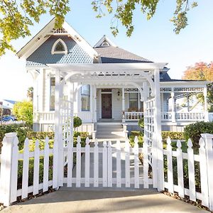 Historic Luxury Queen Anne Victorian Βίλα Winters Exterior photo