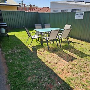 Leeton Centre Motel Exterior photo