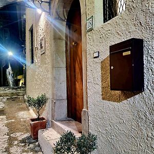 Casa Vacanze Donna Erminia Βίλα Calitri Exterior photo