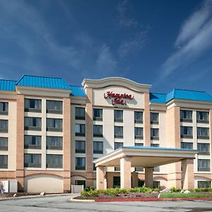 Hampton Inn Council Bluffs Exterior photo