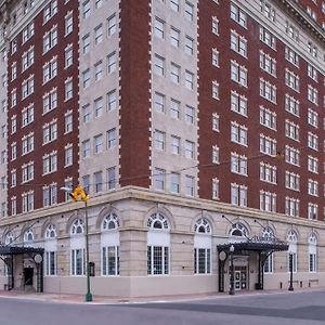 Doubletree By Hilton Utica Ξενοδοχείο Exterior photo