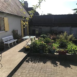 Au Bol D'Eire Bed and Breakfast Montreuil-sur-Brêche Exterior photo