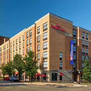 Hilton Garden Inn Μπλούμινγκτον Exterior photo