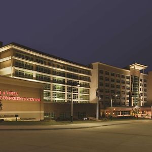 Embassy Suites Omaha- La Vista/ Hotel & Conference Center Exterior photo