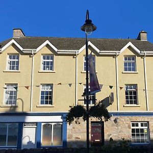 Paddy Mac'S Self Catering Holiday Bar Βίλα Drumshanbo Exterior photo