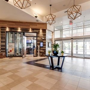 Four Points By Sheraton Kelowna Airport Ξενοδοχείο Exterior photo