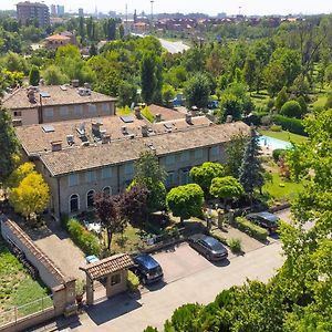 Residence Antico Borgo Μόντενα Exterior photo