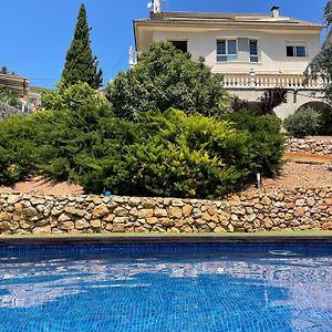 Casa Con Piscina Y Vistas En Vallirana/Barcelona Βίλα Exterior photo