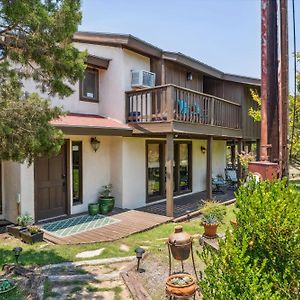 Pipe Creek Escape With Screened-In Porch And Hot Tub! Βίλα Exterior photo