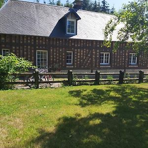 Maison De Charme A Annebault Avec Jardin Clot Et Barbecuea Βίλα Exterior photo