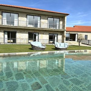 Pacos Do Douro, Chambre Privee Avec Piscine Bed and Breakfast Romariz Exterior photo