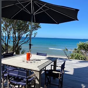 Bliss On The Beach - Whangapoua Βίλα Exterior photo