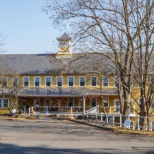 Old Mill Inn Χάτφιλντ Exterior photo