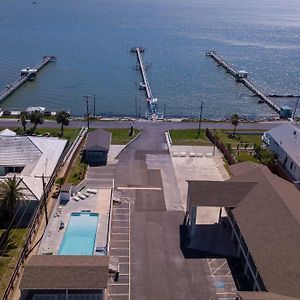 Quality Inn Rockport On Aransas Bay Exterior photo