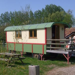 Les Roulottes Du Petit Brimeux Βίλα Exterior photo