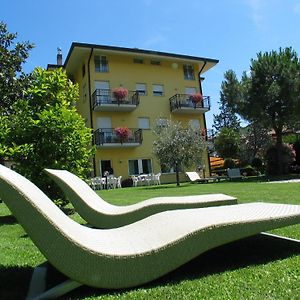 Hotel Toresela Bike Am Gardasee Torbole Sul Garda Exterior photo