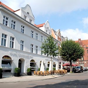 Hotel Schweriner Hof Στράλσουντ Exterior photo