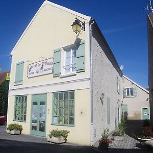 Auberge De L'Omois Ξενοδοχείο Baulne-en-Brie Exterior photo