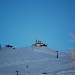 Tana Della Volpe Ξενοδοχείο Colle Colle Sestriere Exterior photo