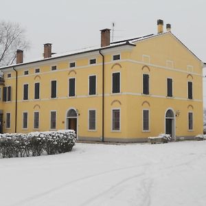 Agriturismo Boaria Bassa ξενώνας Castel dʼArio Exterior photo