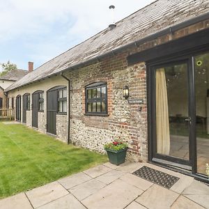 The Old Stables Βίλα Blandford Forum Exterior photo