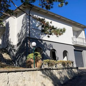 Attico Marsiglie Ξενοδοχείο Casal Fiumanese Exterior photo