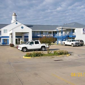 American Inn And Suites White Hall Exterior photo