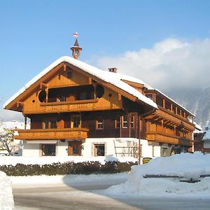 Pension Regina Ξενοδοχείο Mayrhofen Exterior photo