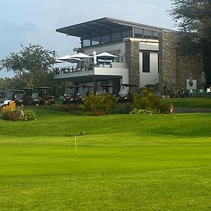 Jackal Creek Golf Estate V Διαμέρισμα Roodepoort Exterior photo