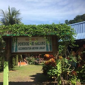 Pondok Sri Salang Ξενοδοχείο Kampong Ayer Batang Exterior photo