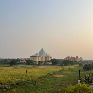 Mayapur Residency Διαμέρισμα Nabadwip Exterior photo