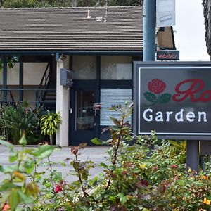 Rose Garden Inn Σάντα Μπάρμπαρα Exterior photo