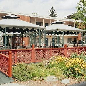 Meadow Court Inn - Ιθάκη Exterior photo