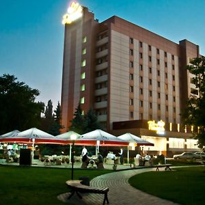 Druzhba Hotel Krivoy Rog Exterior photo