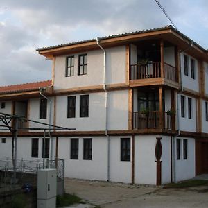 Tsutsovi House Ξενοδοχείο Kalofer Exterior photo